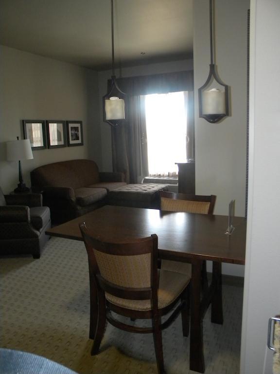 Teddy'S Residential Suites Watford City Εξωτερικό φωτογραφία